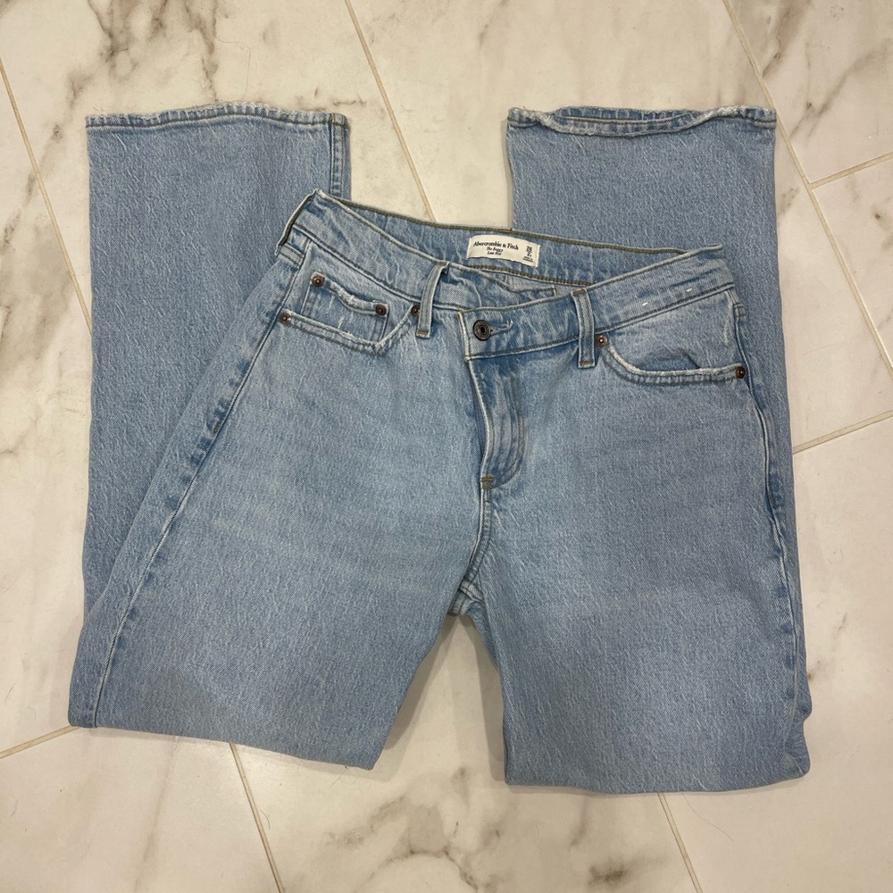 Abercrombie The Baggy Low Rise Jeans